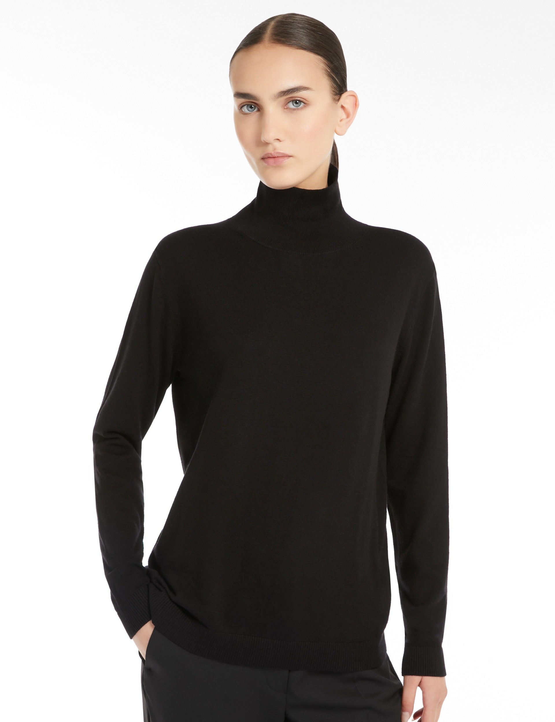 Turtleneck sweater with silk