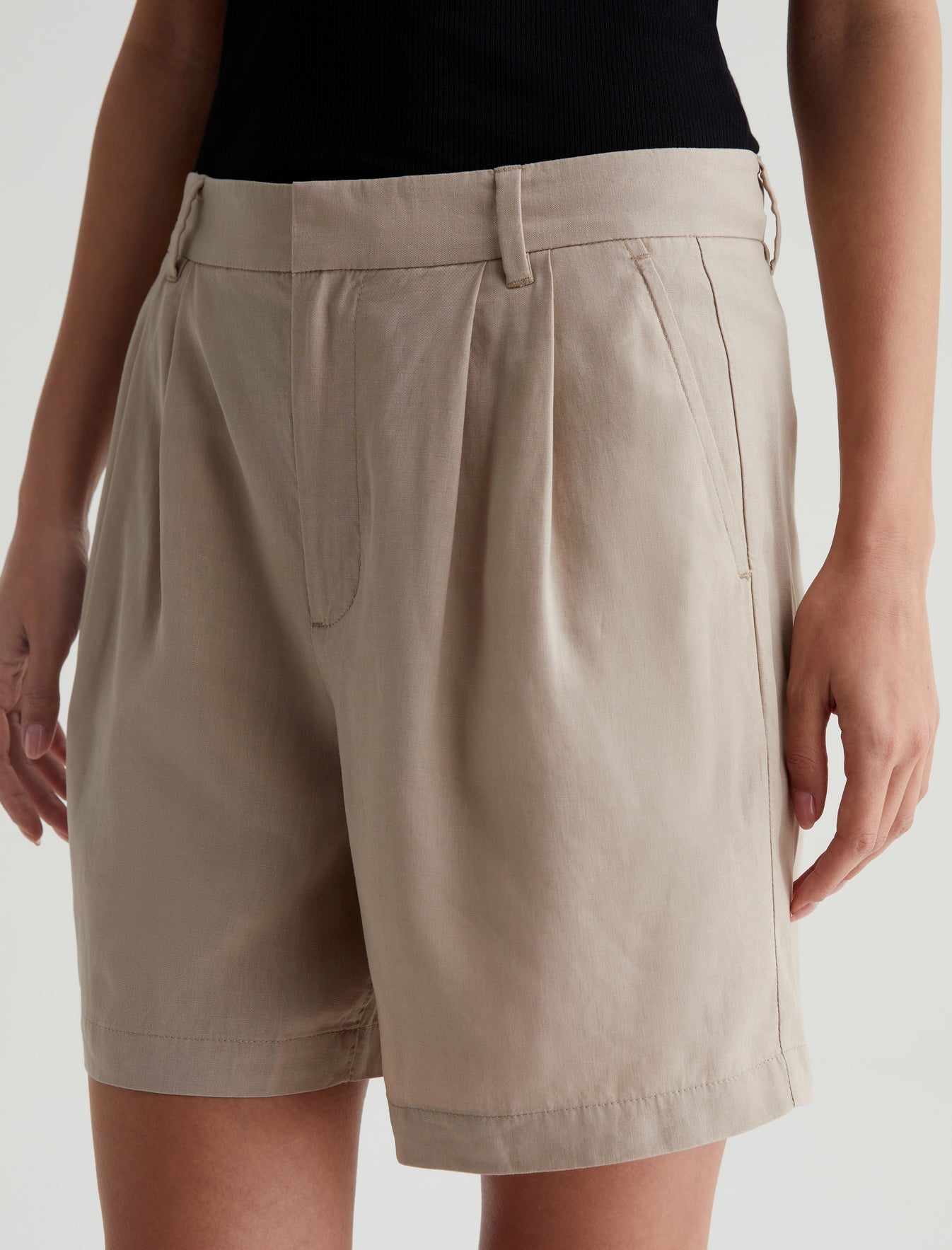 Sora Pleated Short