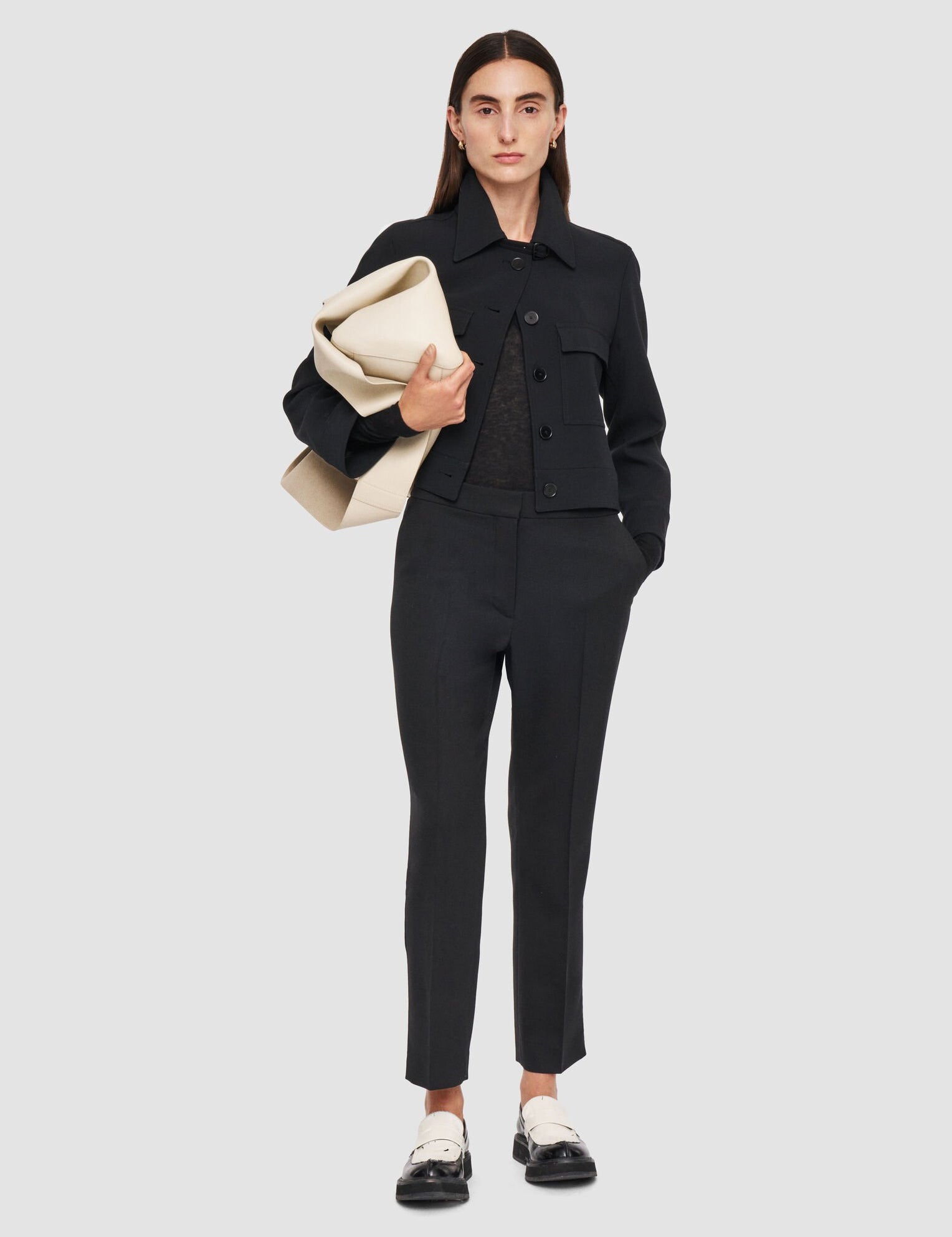 JP0017160010-Black-Vilar-Pant-Tailoring-Crepe-Tailoring-Crepe-PRE-SPRING-JOSEPH_0123.jpg
