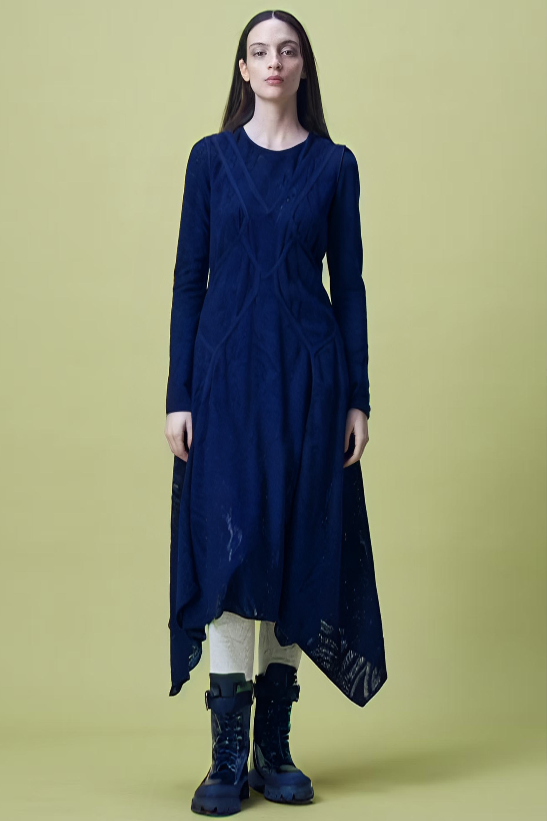 Spotlight multiseam dress in technical stretch lace