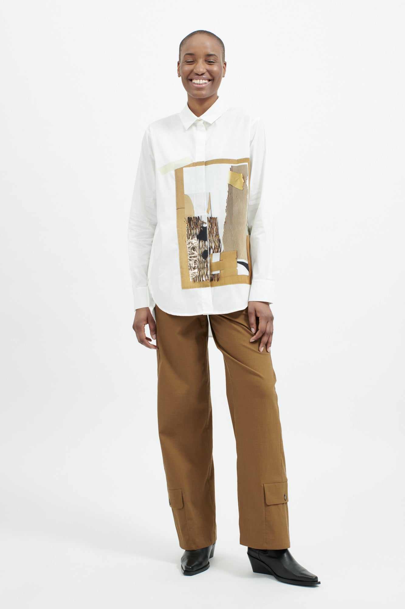 Shirt with a printed crêpe silk patch.