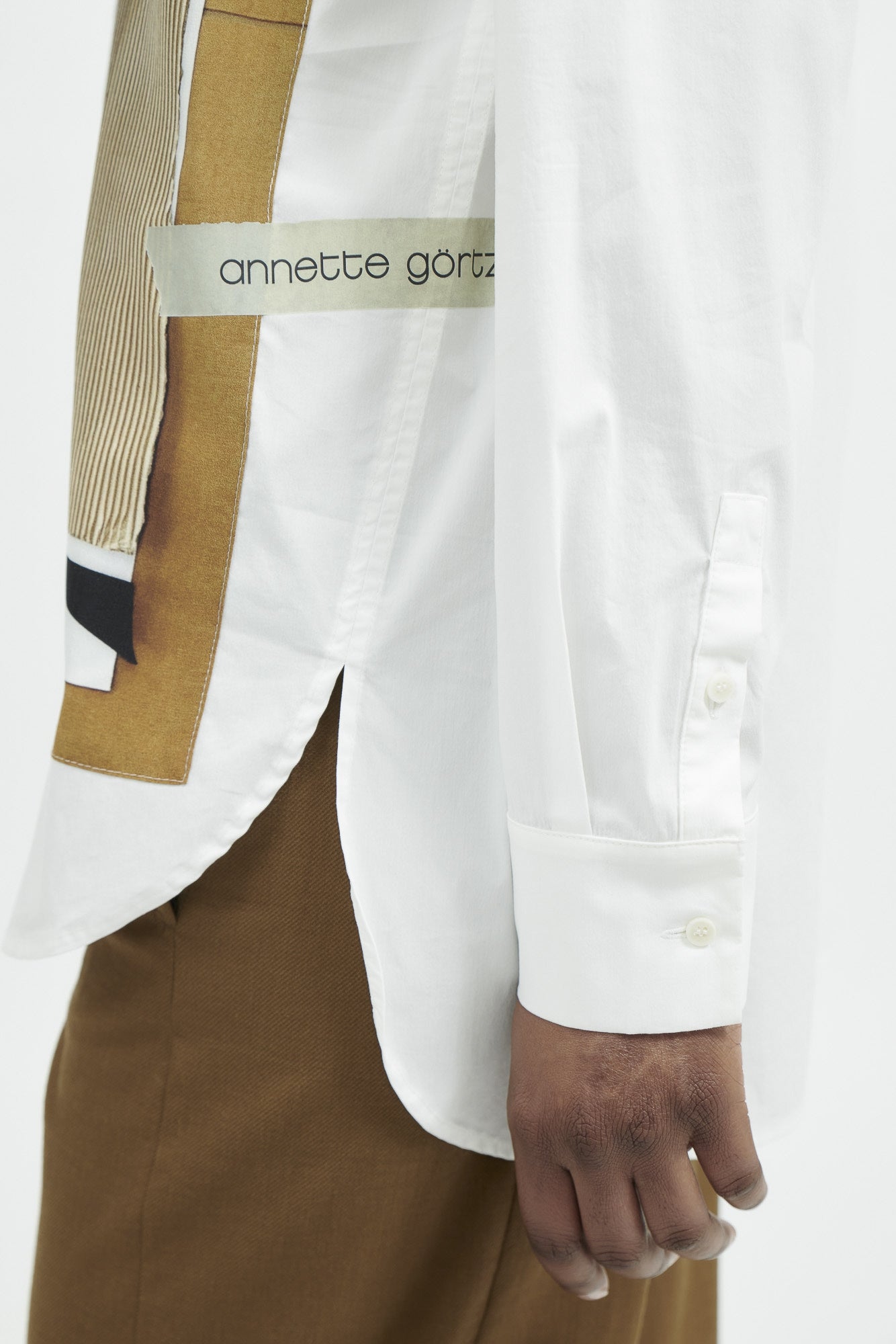 Shirt with a printed crêpe silk patch.