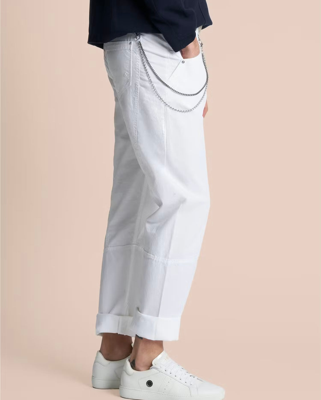 Presume White Tapered Pant