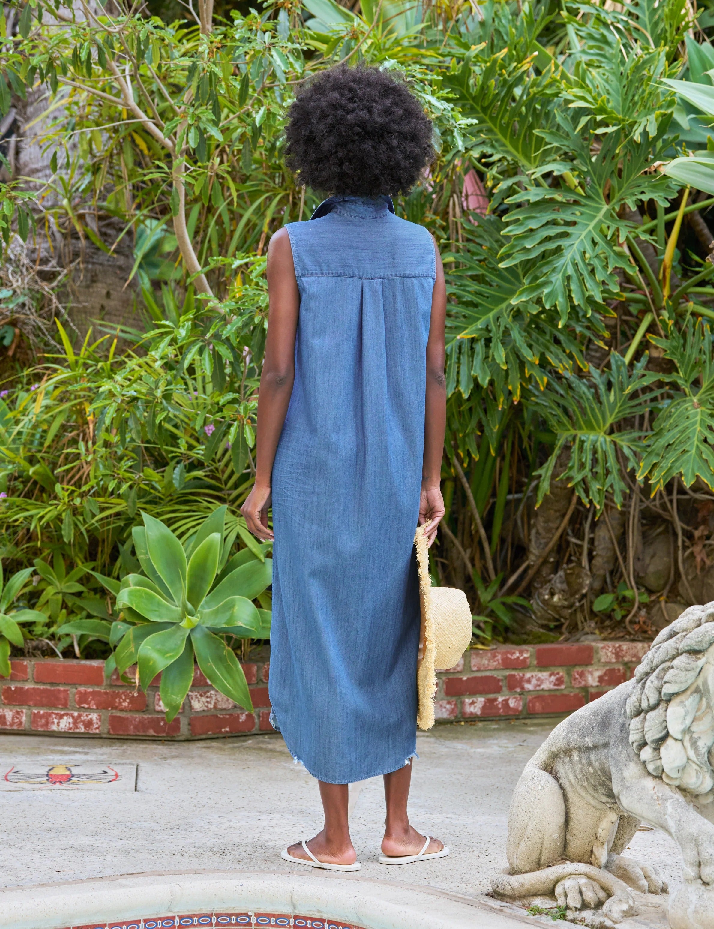 Rory Sleeveless Sleeveless Maxi Shirtdress Blue