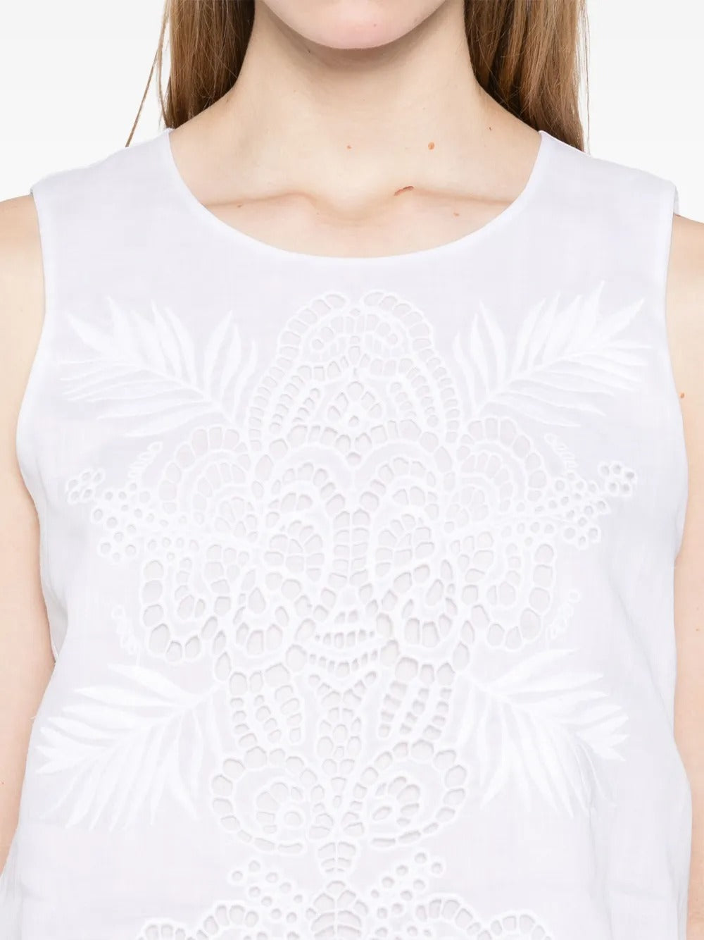 Efeso White Embroidered Top