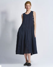 Illustrate Navy blue midi ramiè dress with embroidery