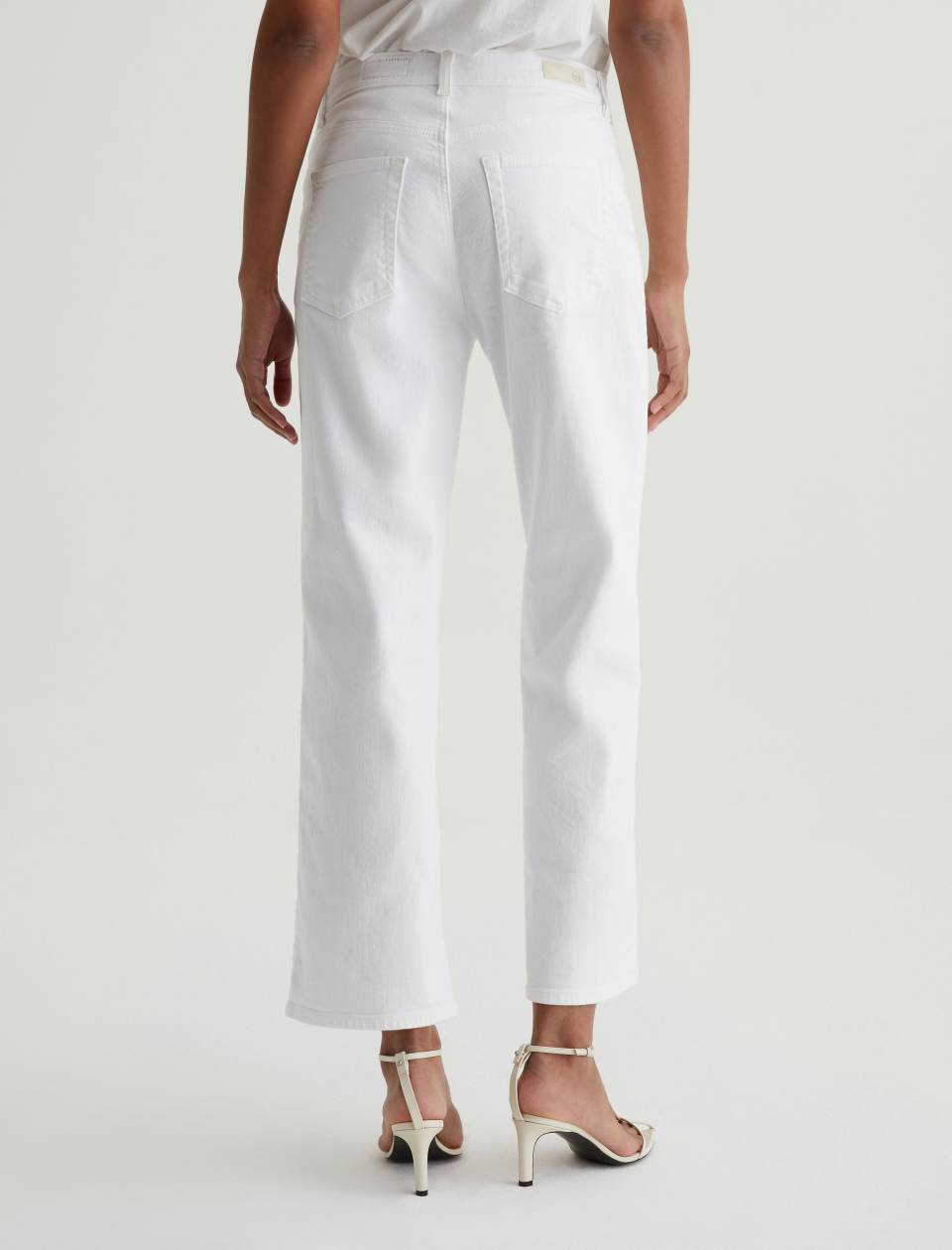 Brinley Crop - Gallery White