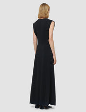 Neva Comfort Cady Dress in Black