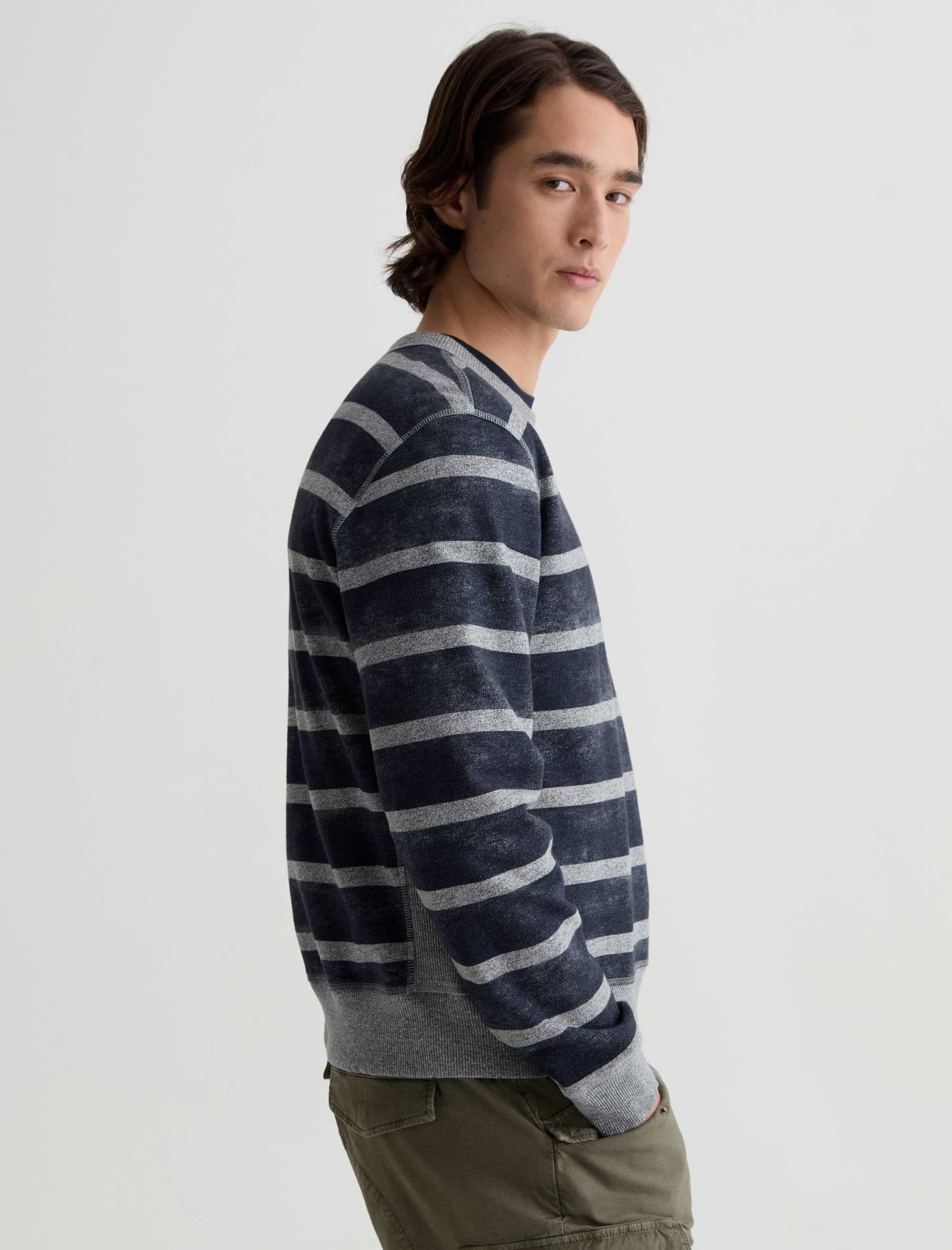 Blake Crew Sweatshirt Navy/Grey Stripe