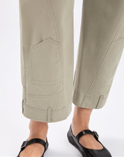 Lola Straight-Leg Jeans