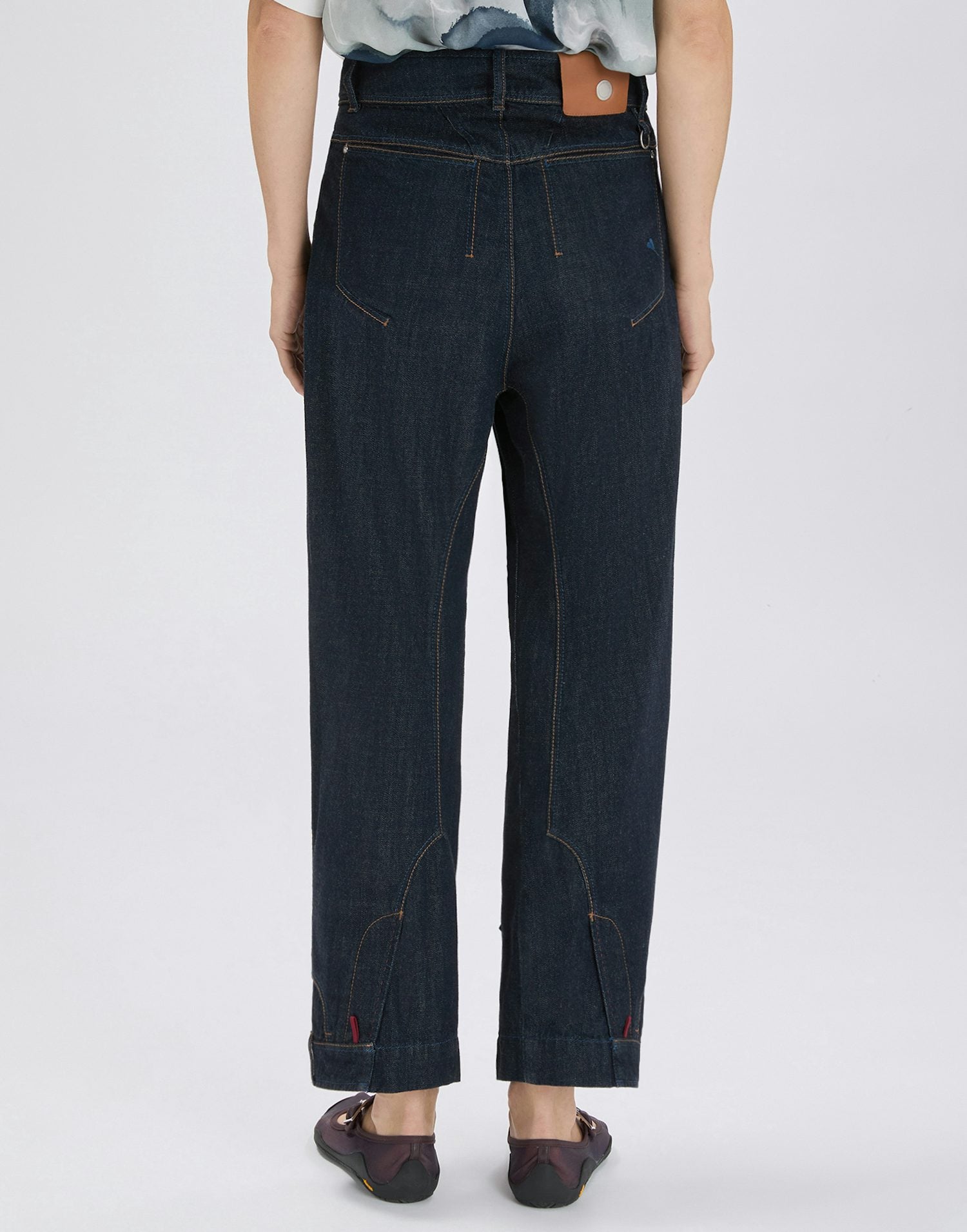 Lola Straight-Leg Jeans