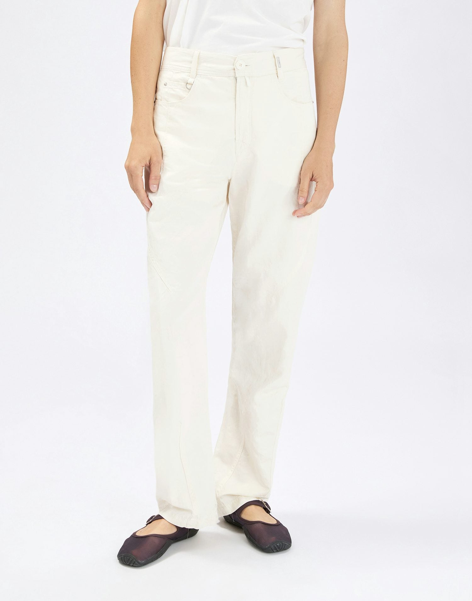 Trice Straight-Leg Pants in White Cotton and Linen