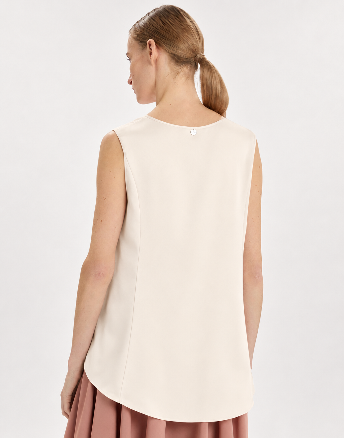 Cue Ivory Sleeveless Top