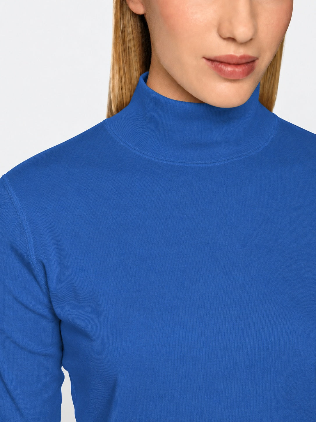 Short T-shirt with Mock Turtle