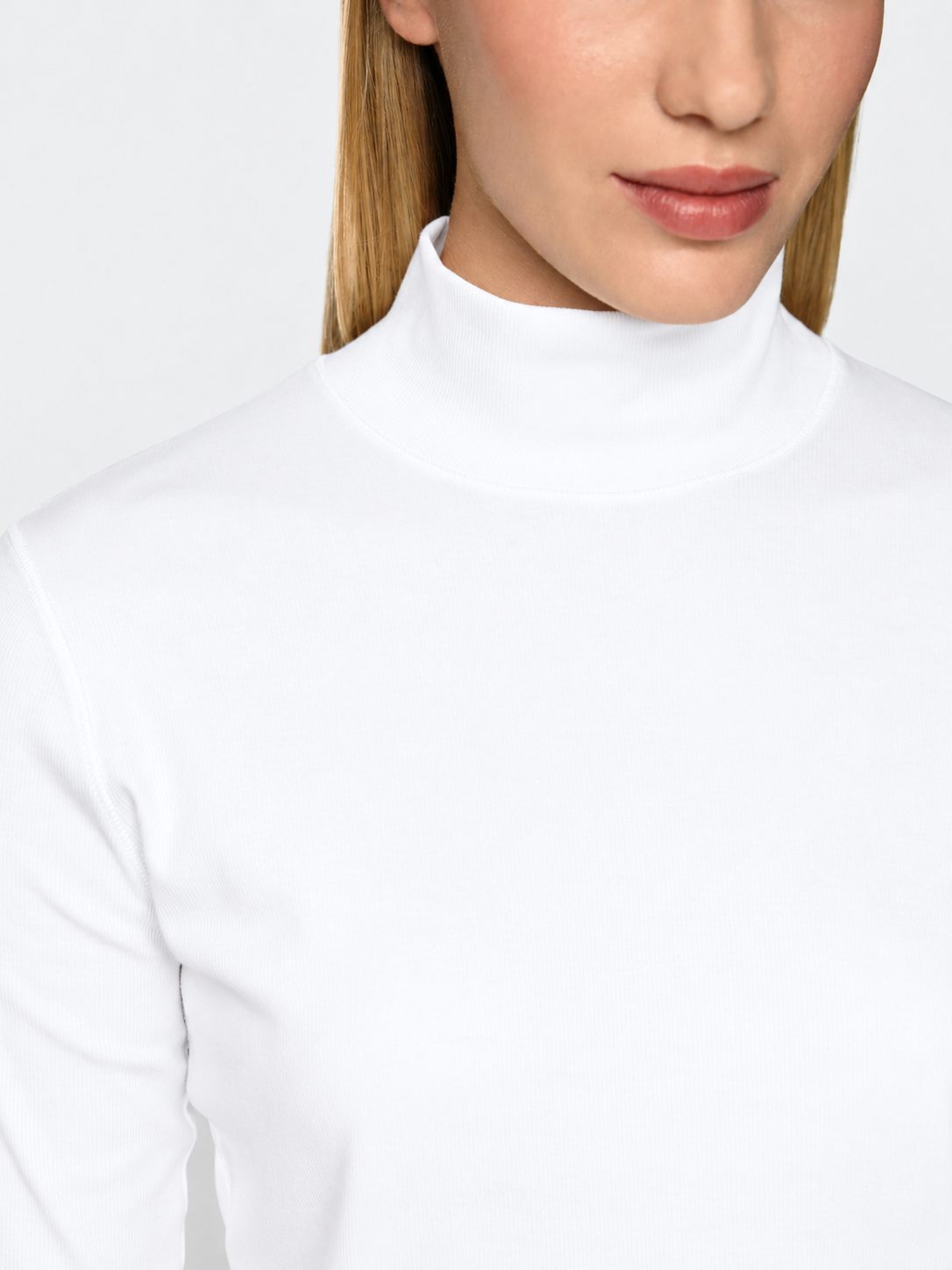 Short T-shirt with Mock Turtle