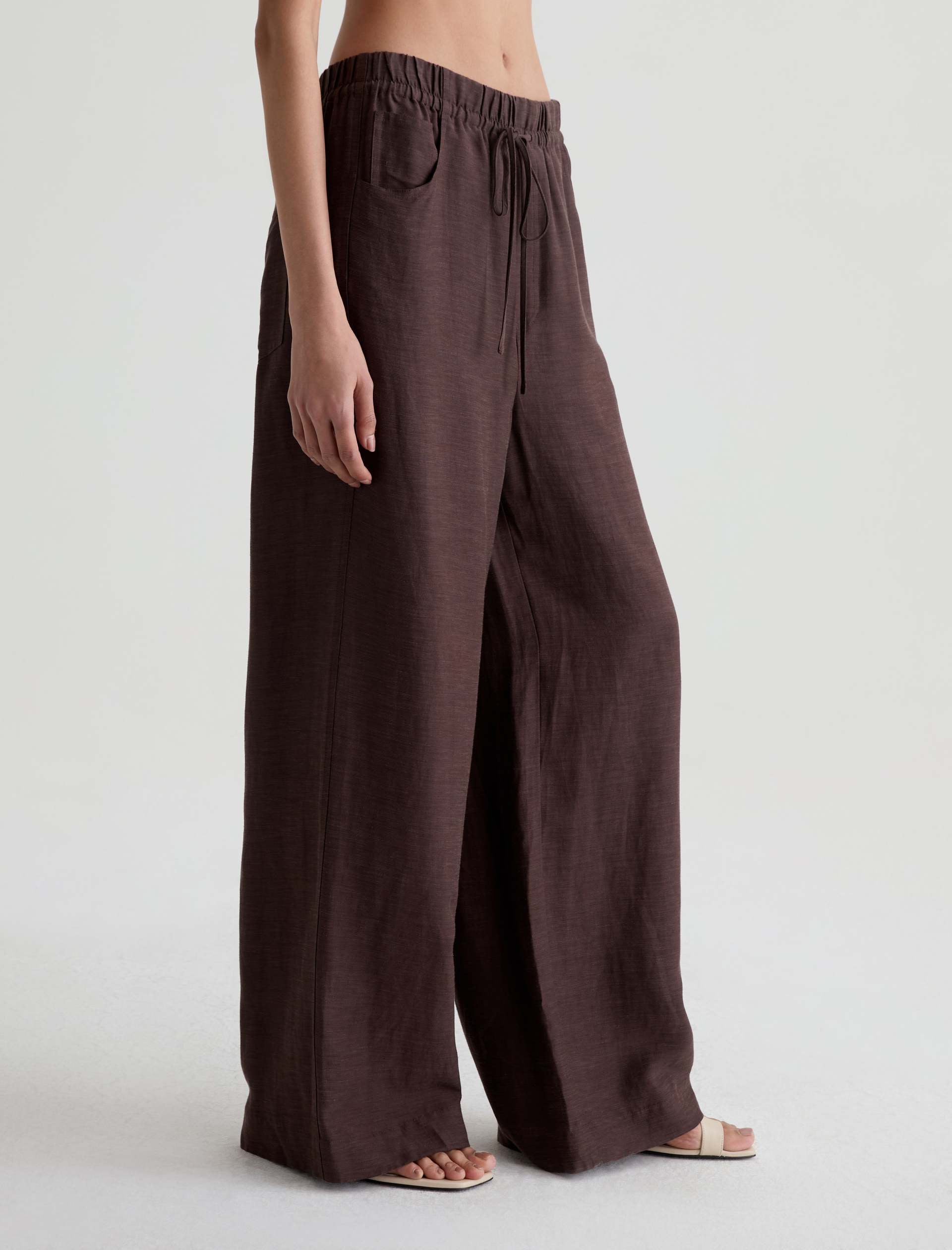 Century Cinched Oak Barrel Brown Pant