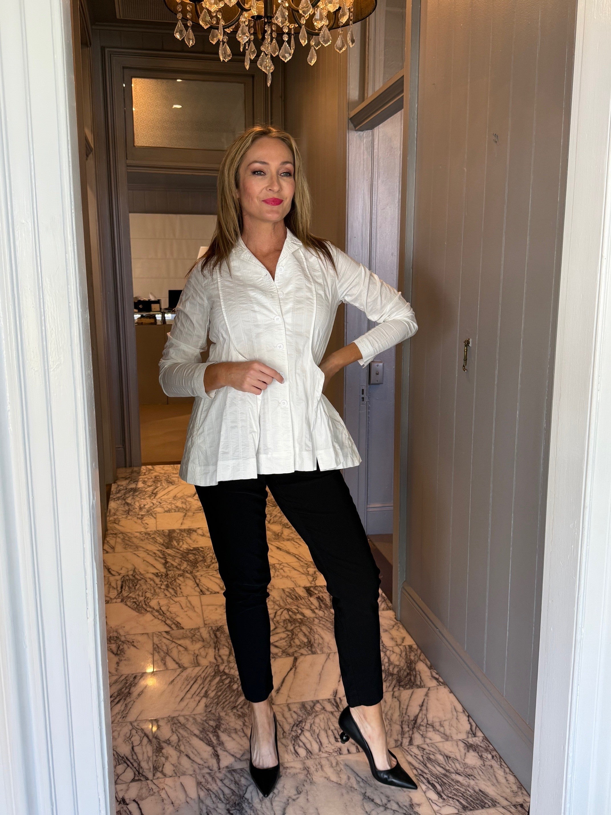 3311103 White Jacket