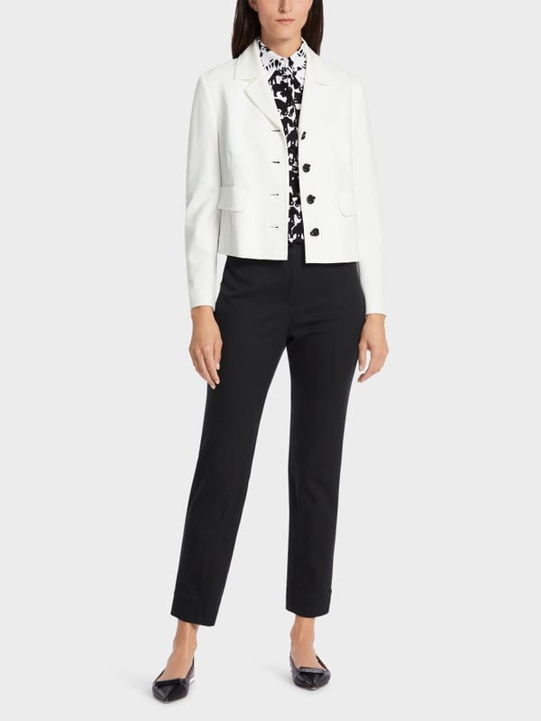 Short White blazer with quilted edges