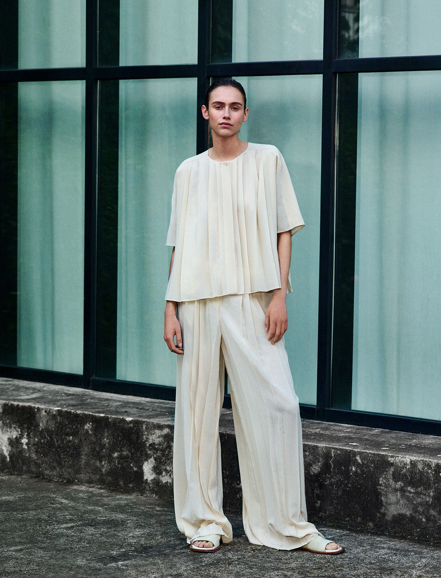 Airy Plissé Bouloi Blouse
