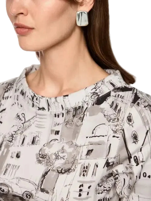 T-Shirt With City Motif Smoke