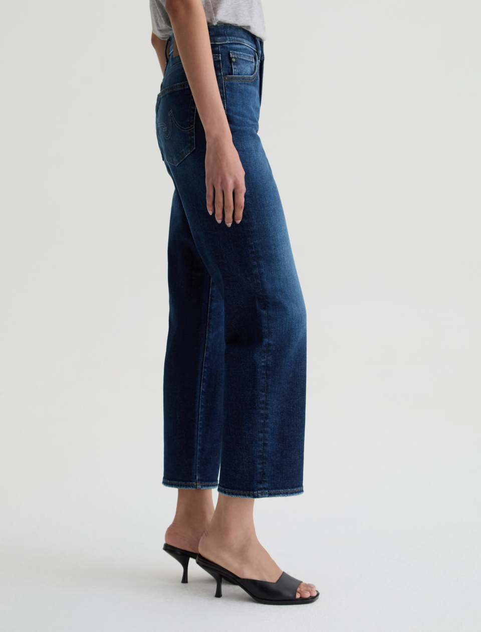 Brinley Crop Outspoken