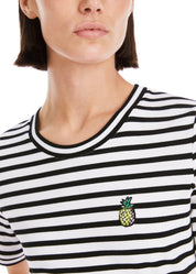 Blk/white stripe tshirt