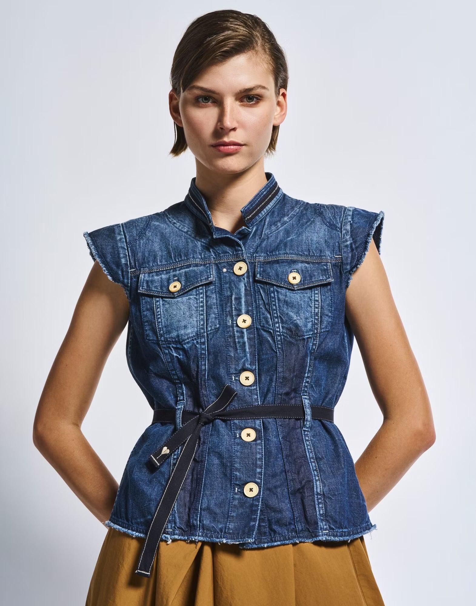 Raise Up Indigo denim vest with waist tie