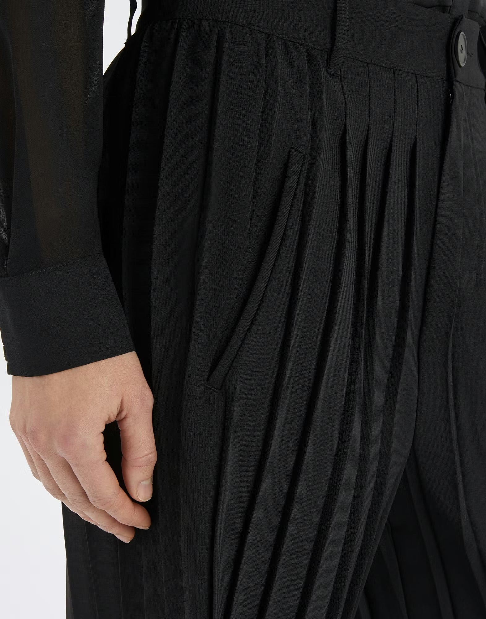 Drew Black  pants with pleating