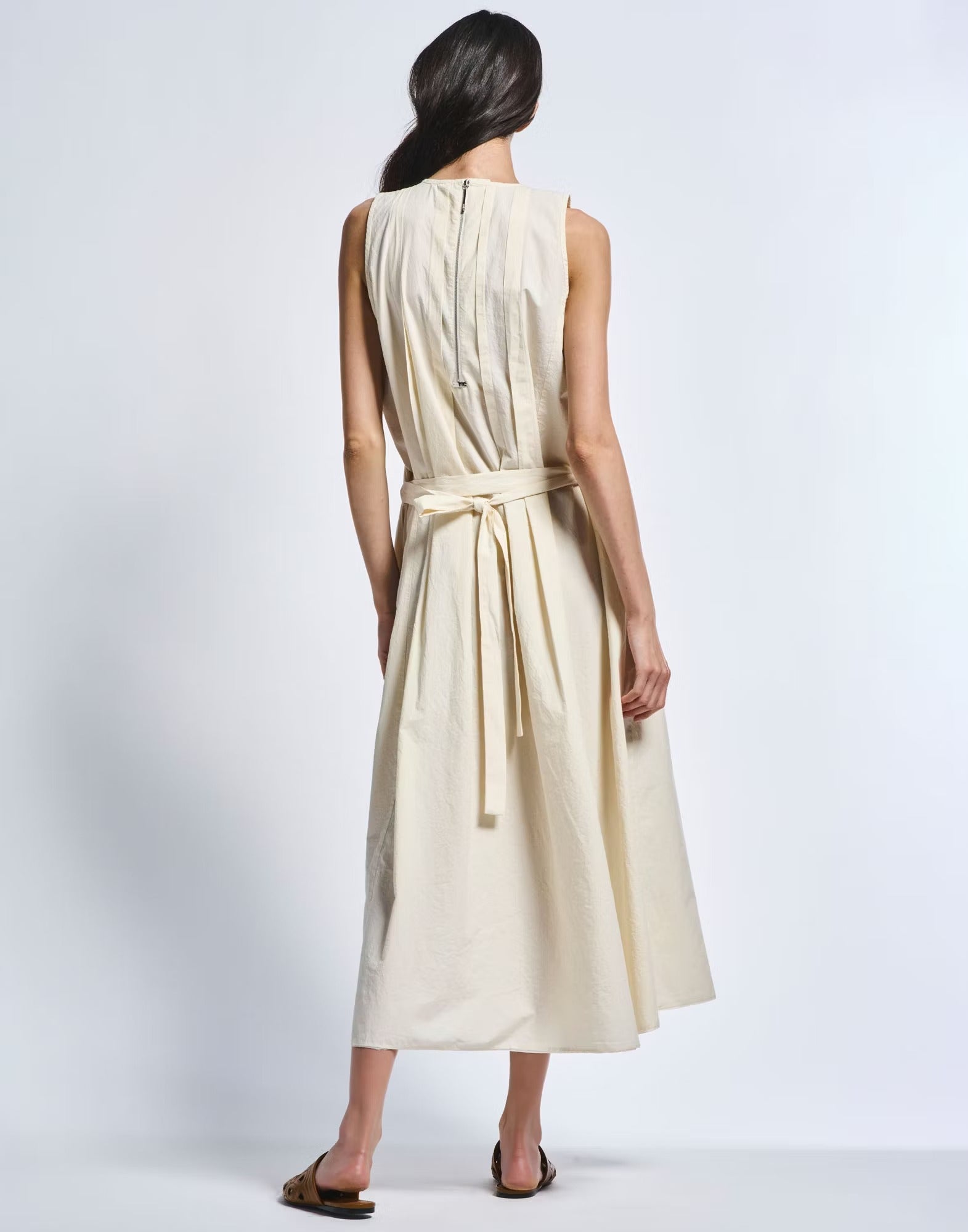 Cheerful Pleated midi dress with floral print