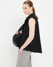 Doodle Black sleeveless shirt in viscose with floral appliqué