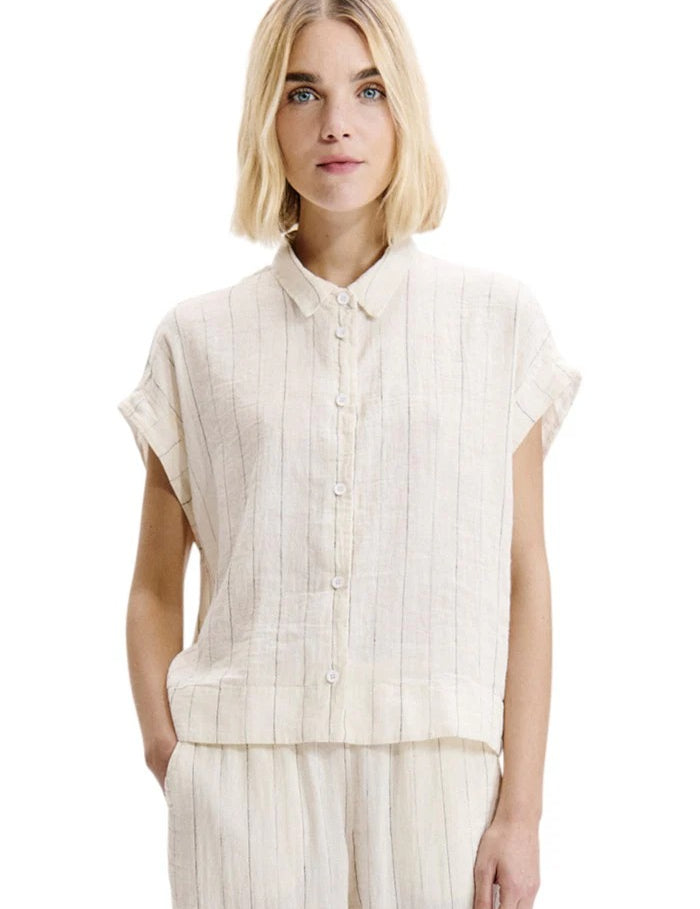 imgi_59_H170-101StripeSLShirt-Milk4_1_1220x_crop_center_4e6088c4-404b-4b5e-8ab6-574ee9ccfe2d.jpg