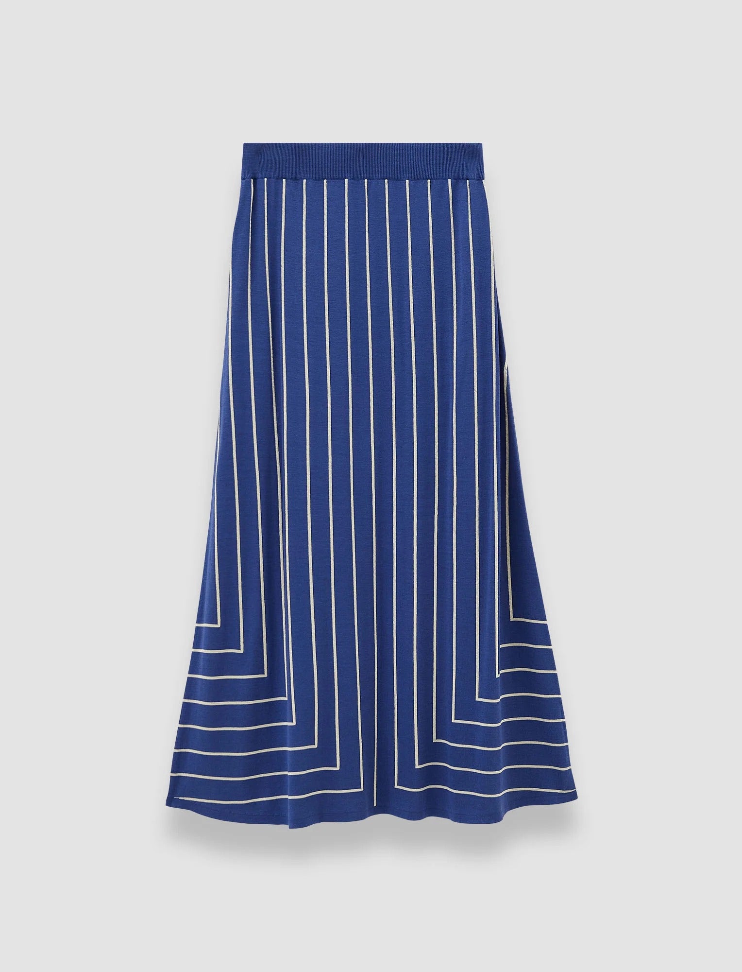 Skirt-Geometric Jacquard