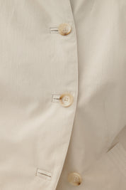 Julis Sporty long blazer with rounded tailoring.