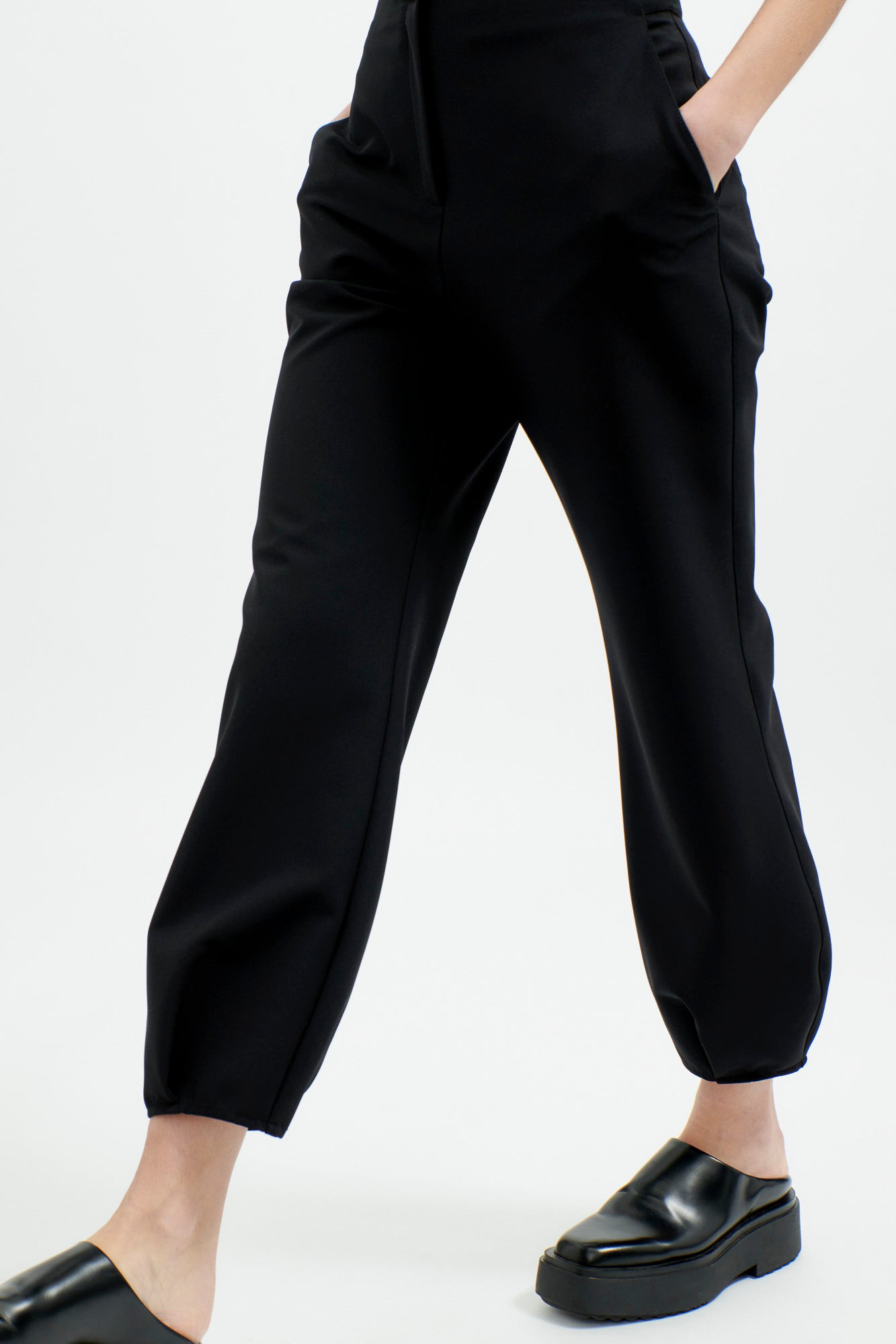 Kala Sporty pants in a slim barrel-cut