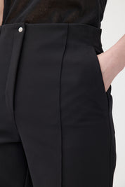 Vana Sporty, slim, cropped pants black