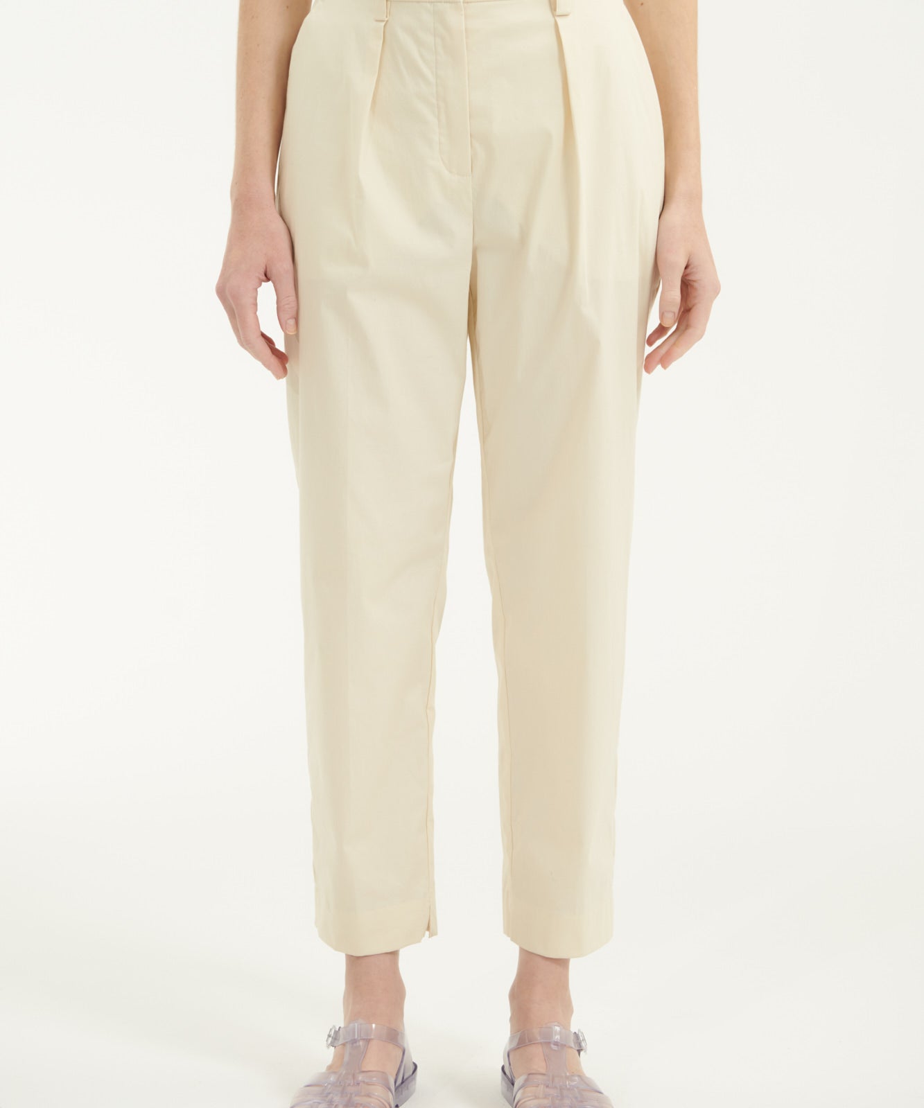 pants_BEX_40100-40_Motive_13_902.jpg