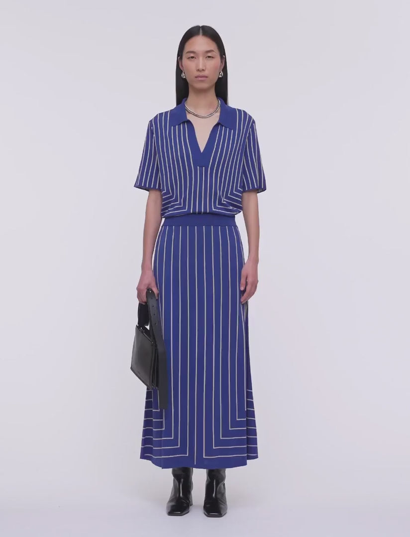 Skirt-Geometric Jacquard