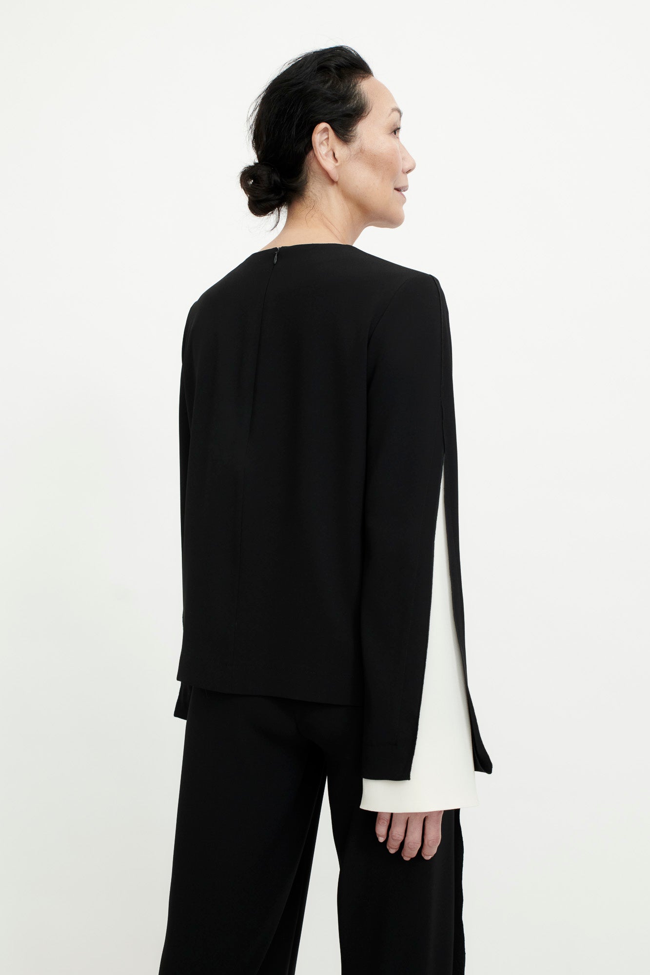 Leo Blouse with contrast sleeves