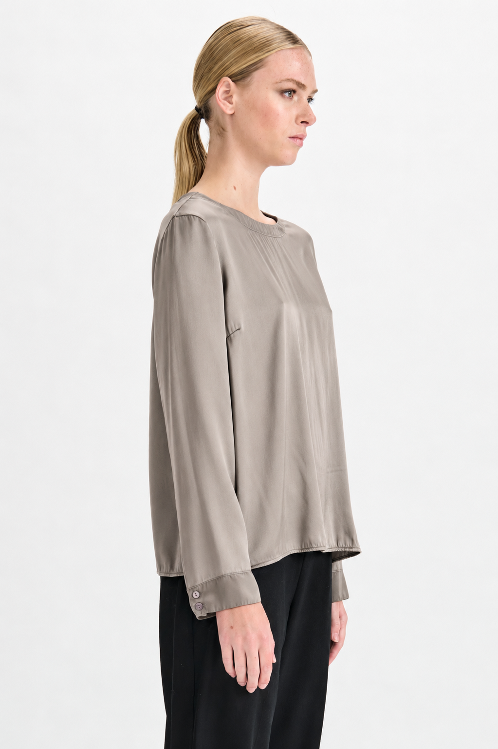 Transit Stretch Silk Long-Sleeve Blouse