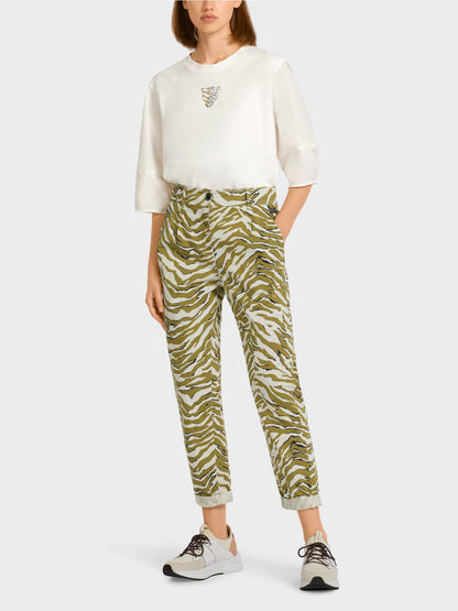 Pleated front pants with leopard print