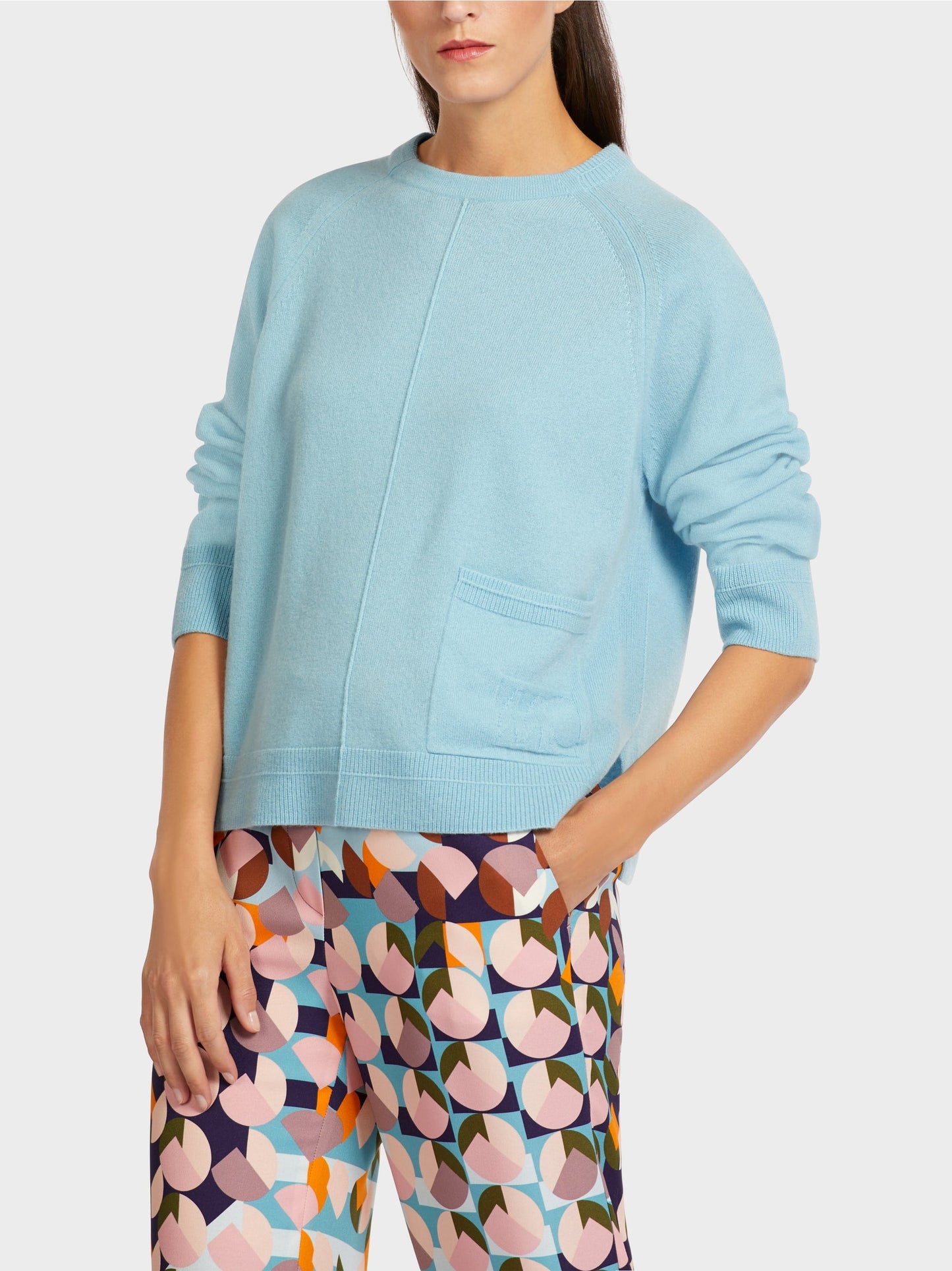 Elegant Wool & Cashmere Blue Sweater