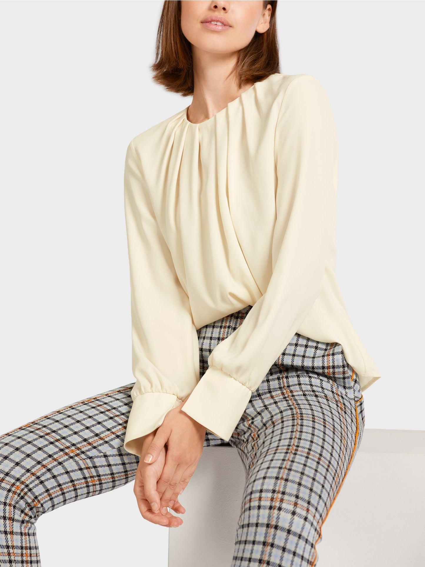 Blouse-Style Top with Cream Pleats