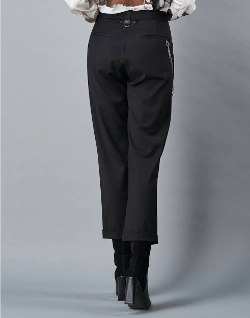Courage Black Cropped Pleated Pant