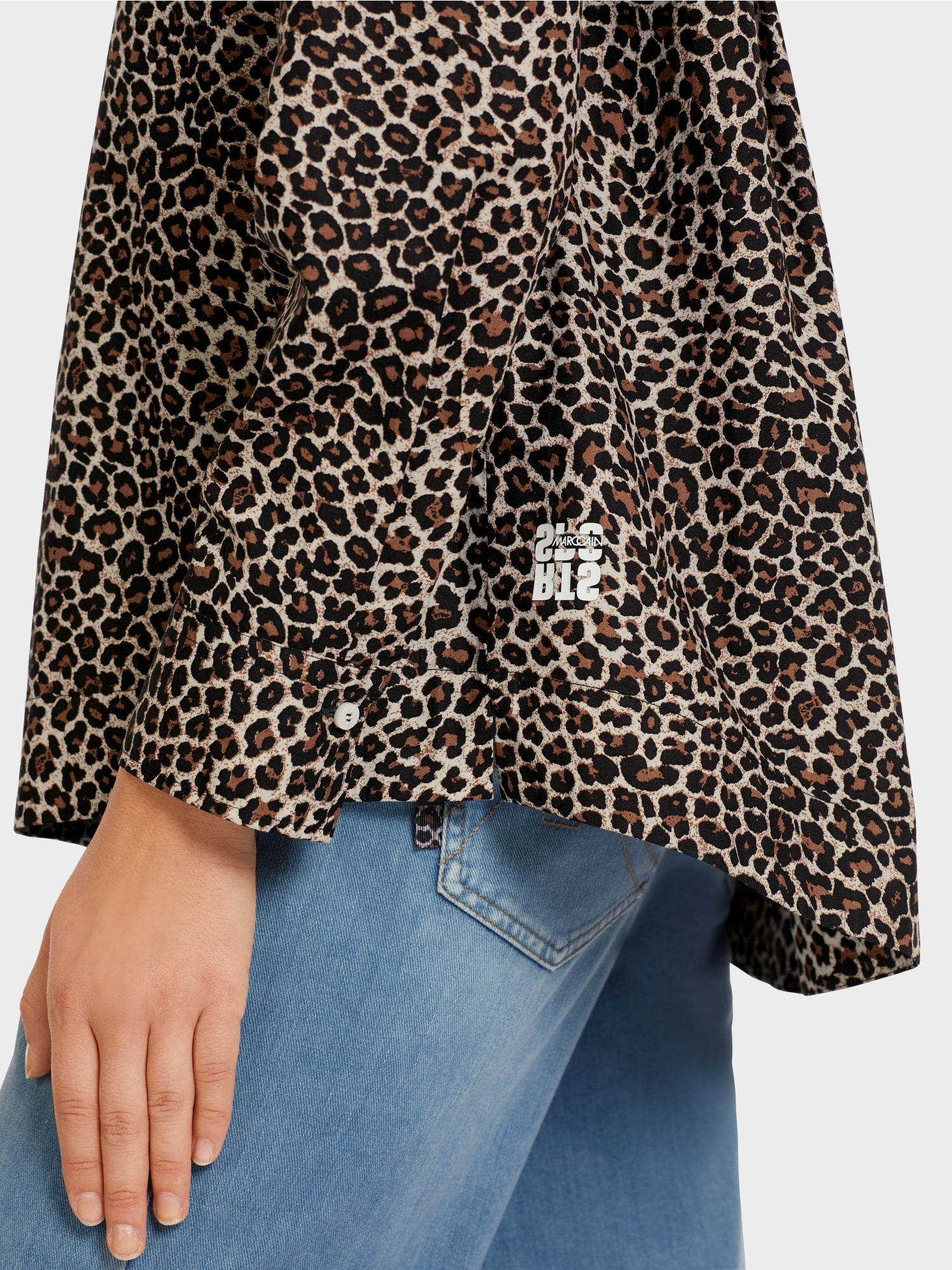 Shirt-style blouse