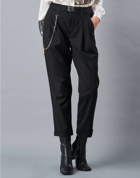 Courage Black Cropped Pleated Pant